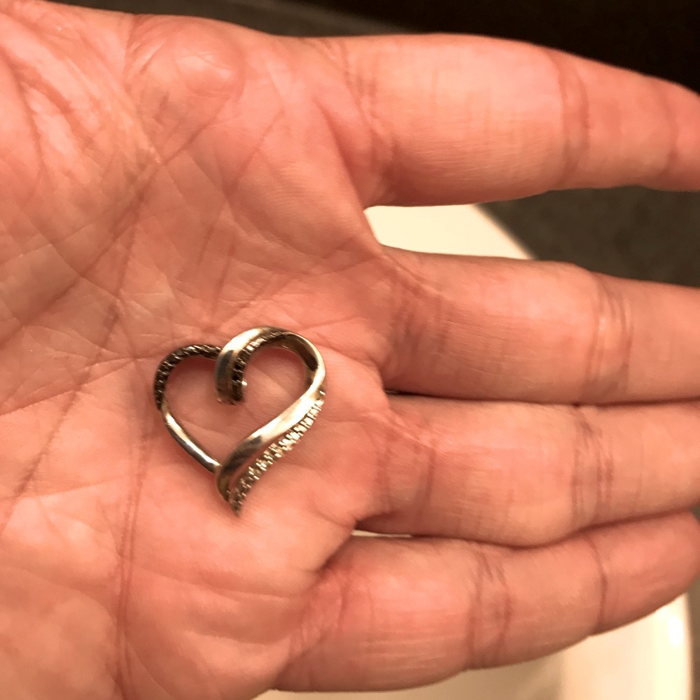 Heart pendant